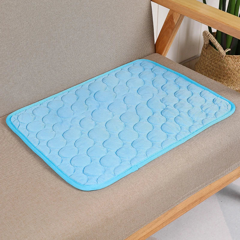 Dog Cooling Mat Extra Large Self Cooling Mat for Small Medium Large Dogs Cats Pet Durable Ice Blanket Washable Dog Accessories